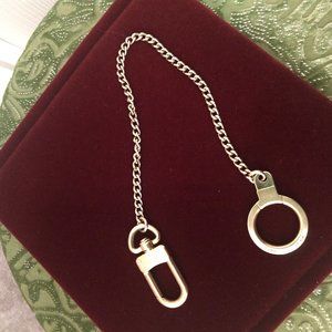 Louis Vuitton chain extender